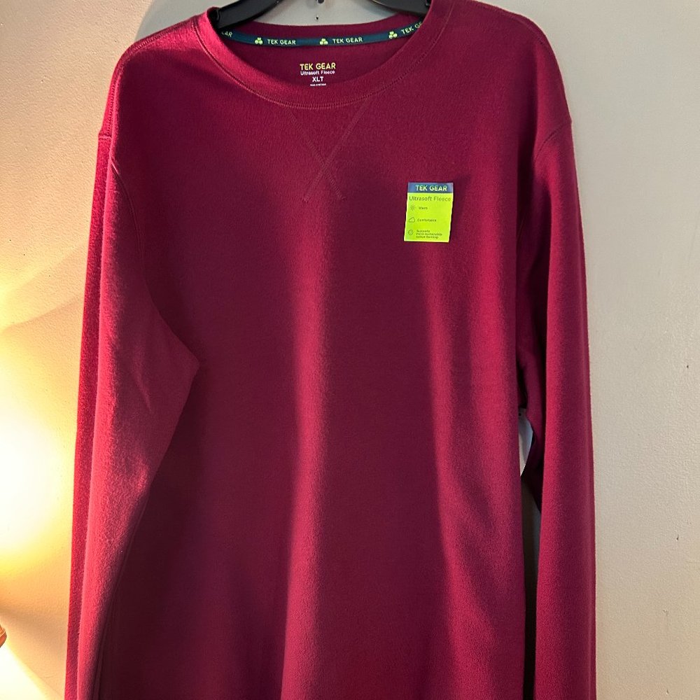 Tek Gear men's NEW sweatshirt in dark burgundy and Size XLT